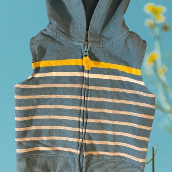 Carter’s Stripe Hoodie Sleeveless Sweatshirt - Picture 2 of 5